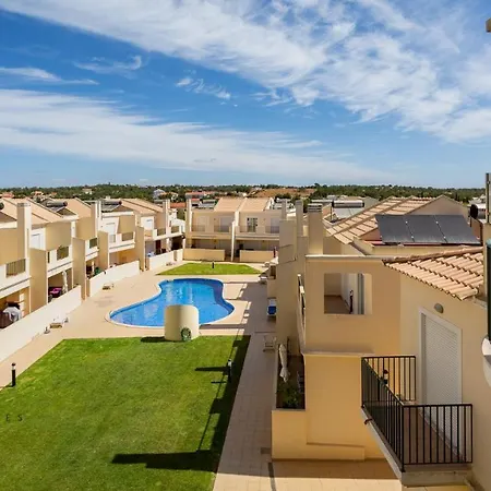 Greice Homes - T1 Ferreiras Lägenhet *